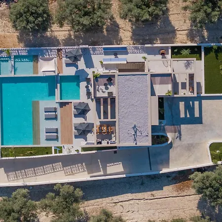 Bliss レティムノ