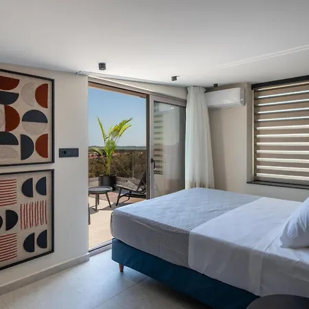 Villa Bliss *